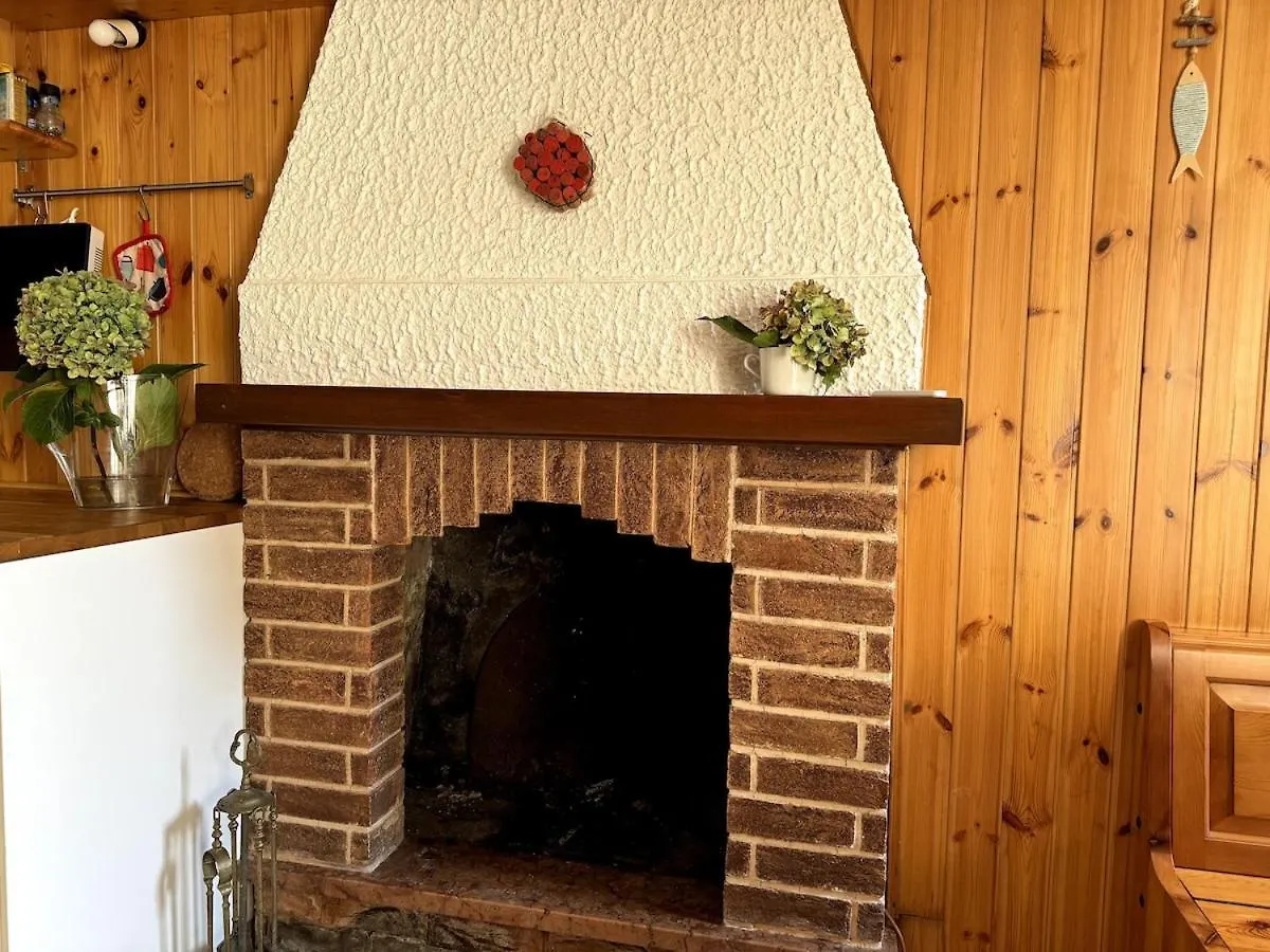 Bellano Cottage - With Private Garden And Garage 0*,