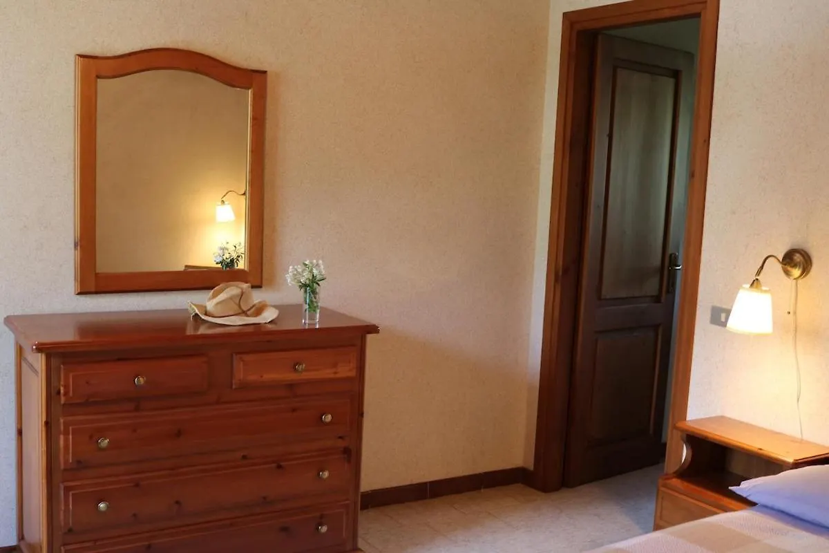 Bellano Cottage - With Private Garden And Garage